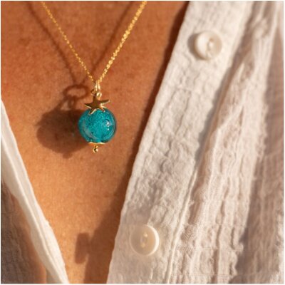 Collier perle turquoise verre Loupi verre isabelle artisna verrier idée cadeau femme fête des mères noel or chic élégant