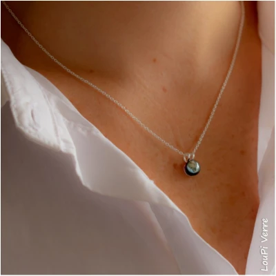Collier perle de verre irisée irus argenté Loupi Verre artisan verrier isabelle bretagne souvenirs 100% made in france idée cadeau femme fête des mères noël