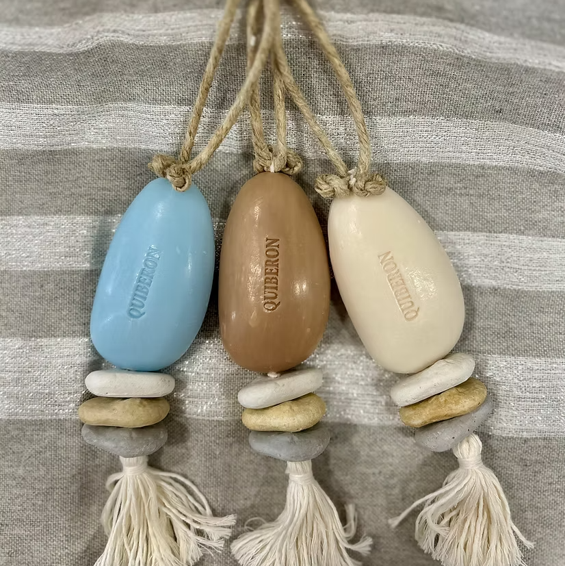Tresse savons bretagne bretons vacances en bretagne souvenirs 100% made in france idée cadeau hygiène beauté cosmétiques de quiberon