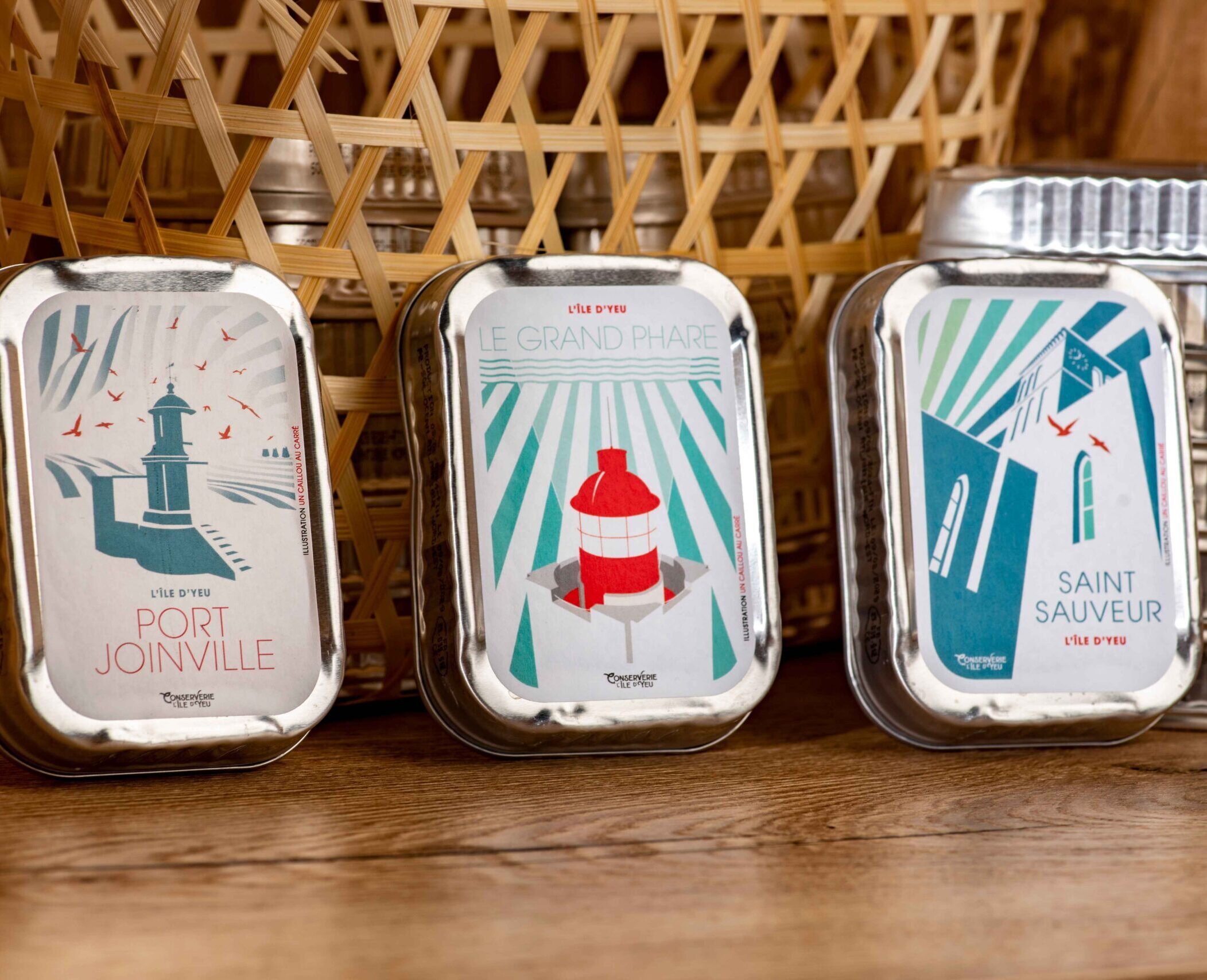 coffret sardines millésimées ile d'yeu souvenirs loire atlantique
