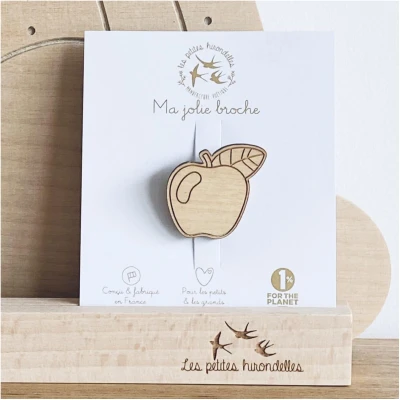 Broche bois pomme normande normandie idée cadeau enfant fille femme homme made in france 100% souvenirs