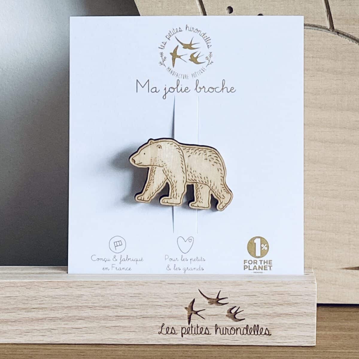 Pin's bois montagnes alpes Pyrénées idée cadeau auvergne rhone alpes les petites hirondelles souvenirs 100% made in france
