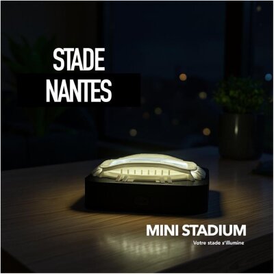 Mini stade lumineux la beaujoire nantes pays de la loire souvenirs 100% made in France idée cadeau supporter