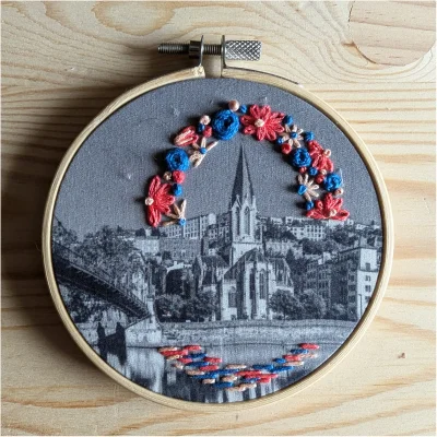 Kit de broderie Lyon Auvergne Rhône Alpes Souvenirs 100% made in france idée cadeau loisirs créatifs The comptoir