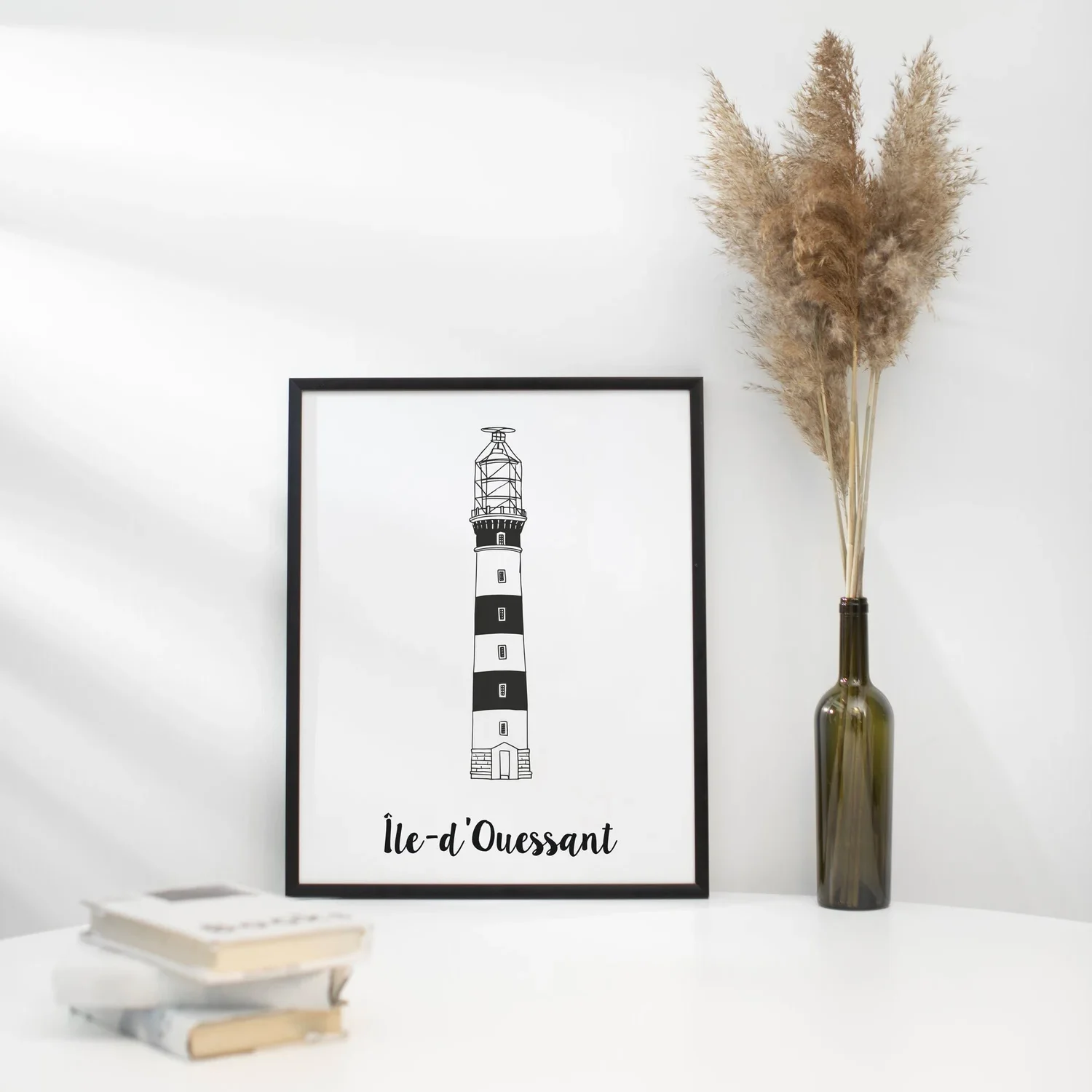 Affiche noir et blanc ile de Ouessant Bretagne souvenirs 100% made in France idées cadeaux produits régionaux Albane H illustration