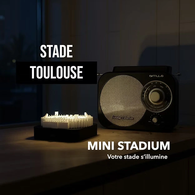Mini stade lumineux stadium de Toulouse Occitanie souvenirs 100% made in France idée cadeau supporter