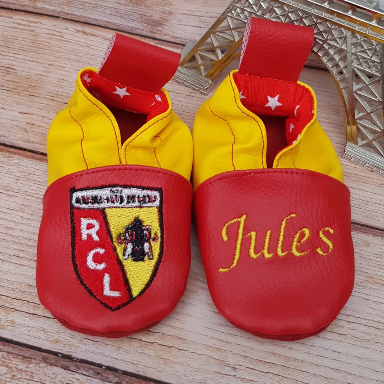 Chaussons souples cuir football RC racing club Lens hauts de France football Bidiartiste souvenir souvenirs 100% Made in France