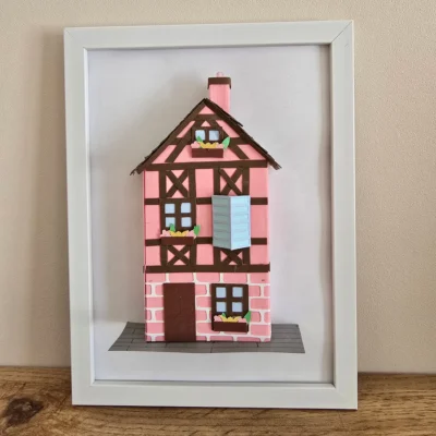 Affiche Façade maison alsacienne alsace grand est papier artisanat fabrication française made in France la fabrique à maquettes souvenir souvenirs